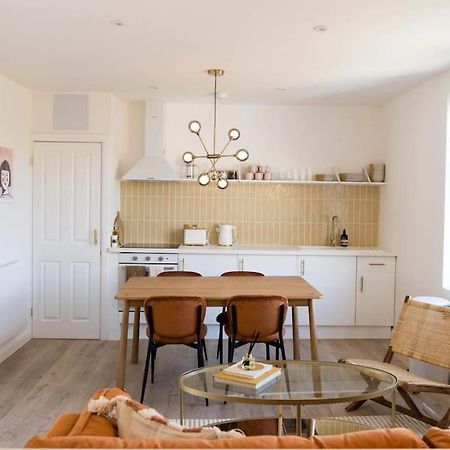 Boutique Central Margate Apt. - Edge Of Old Town! المظهر الخارجي الصورة