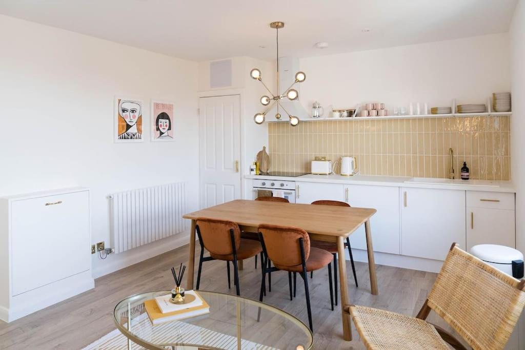 Boutique Central Margate Apt. - Edge Of Old Town! المظهر الخارجي الصورة